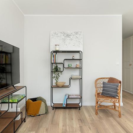 Tysiaclecia Studio Apartament Z Balkonem I Darmowym Parkingiem By Noclegi Renters Katowice Esterno foto