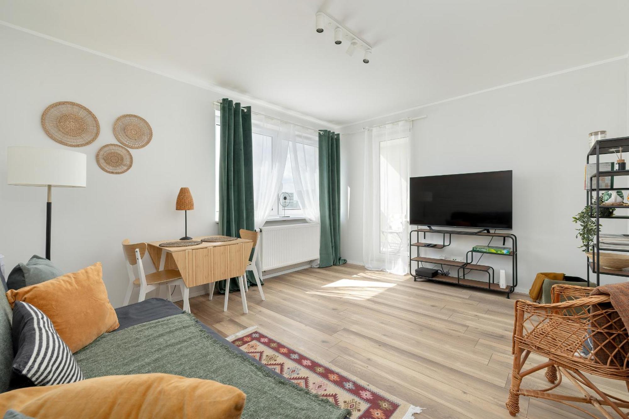 Tysiaclecia Studio Apartament Z Balkonem I Darmowym Parkingiem By Noclegi Renters Katowice Esterno foto